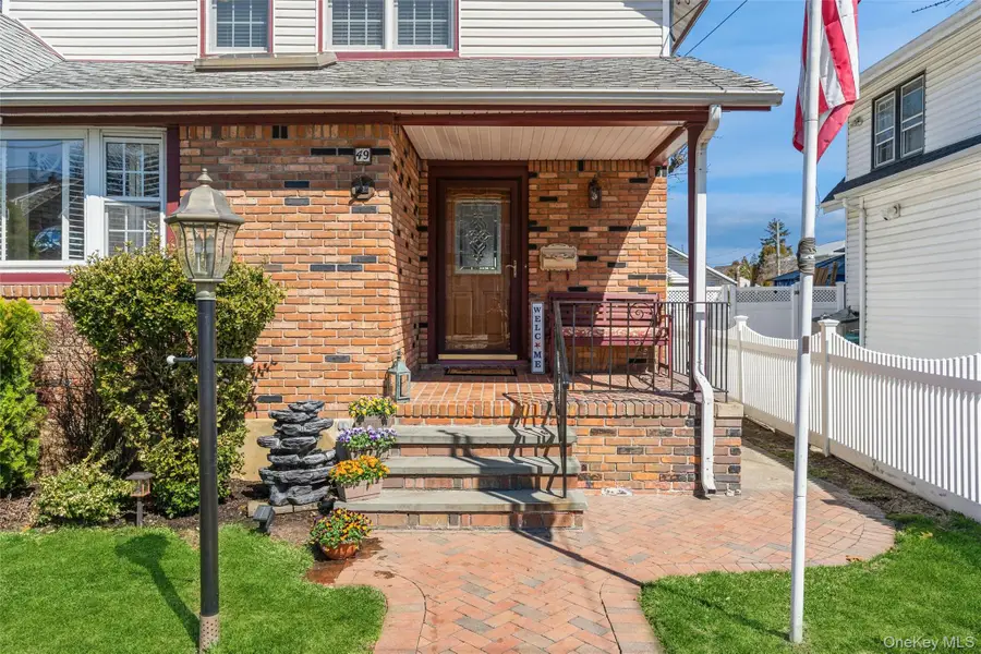 49 Winter Street, Lynbrook, NY 11563 - #2