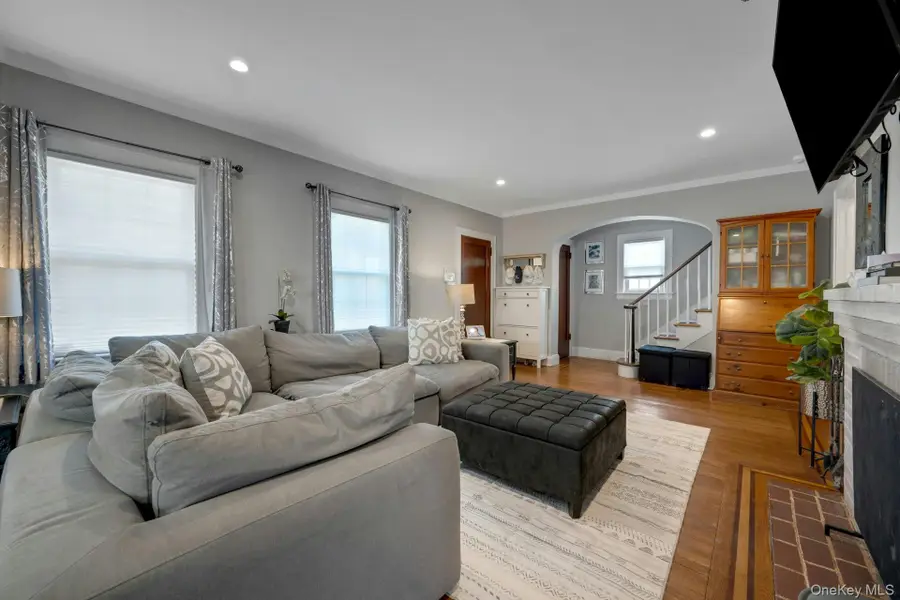 70 Lockwood Avenue, Bronxville, NY 10708 - #3