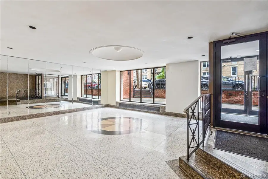 14215 Franklin Avenue #3A, Flushing, NY 11355 - #2