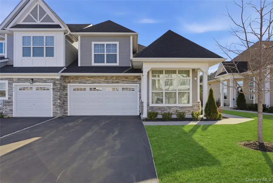 214 Belmont Circle, Yaphank, NY 11980 - #2