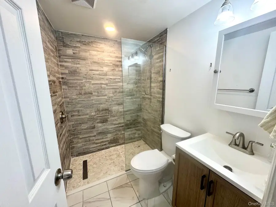 26 Redwood Court #R26, Coram, NY 11727 - #2