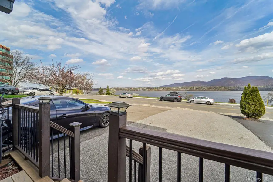 16 Washington Place, Newburgh, NY 12550 - #3