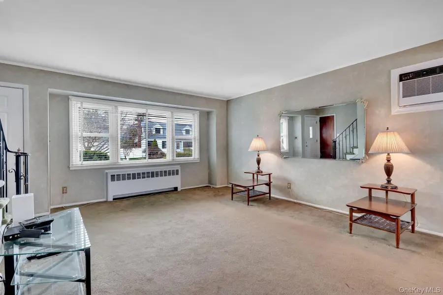 2 Jackson Avenue, Massapequa Park, NY 11762 - #3