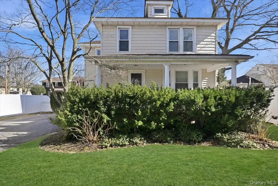 1165 Meadowbrook Road, Merrick, NY 11566 - #3