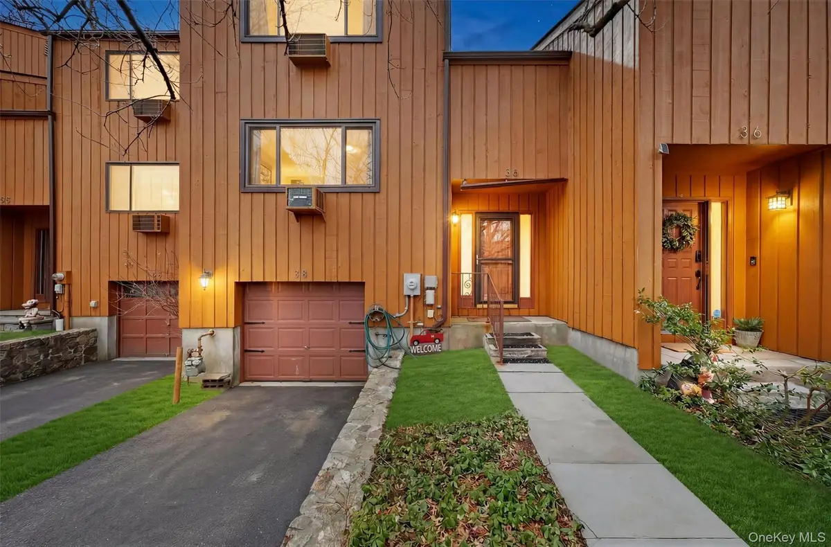 38 Amber Drive, Cortlandt, NY 10520 - #1