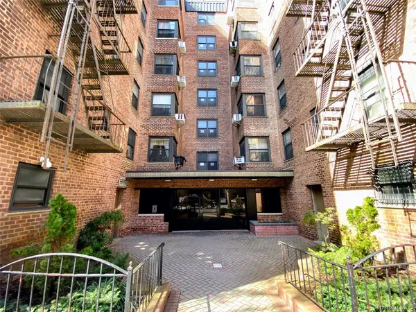 32-45 90th Street #607, East Elmhurst, NY 11369