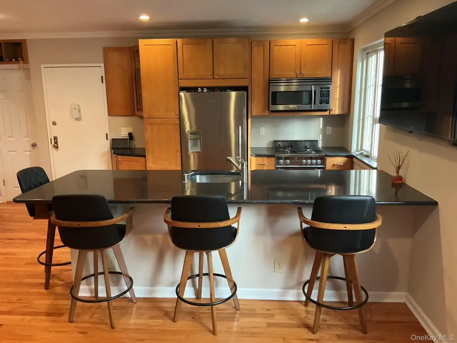 441 W Main Street #3B, Huntington, NY 11743 - #3