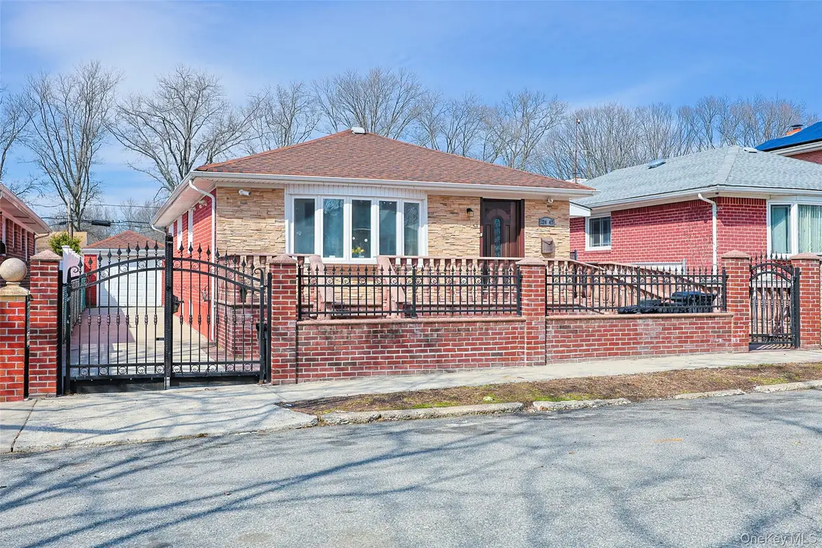 22447 76th Road, Oakland Gardens, NY 11364 - #1