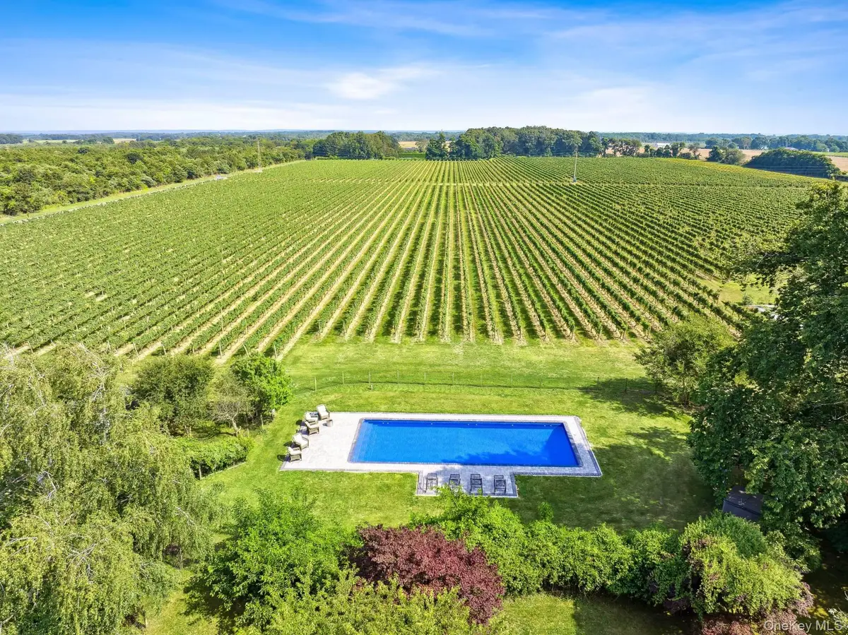 2600 Oregon Road, Mattituck, NY 11952 - #1