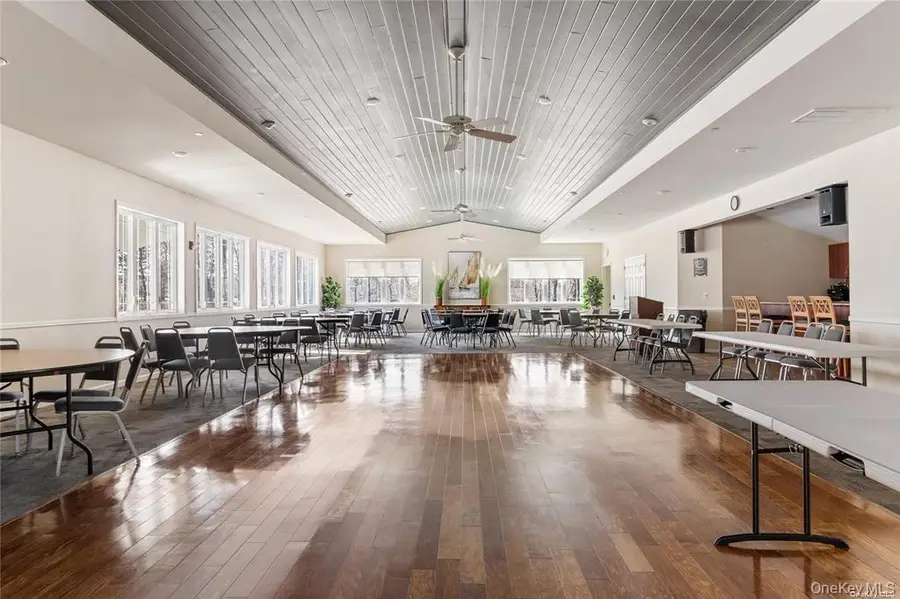 1407 Middle Road #91, Calverton, NY 11933 - #2