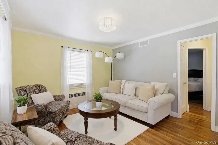 68 Fuller Avenue, Islip, NY 11751 - #3