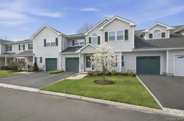 7 Monitor Road, Smithtown, NY 11787