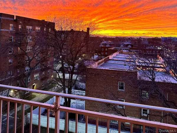 87-10 149th Avenue #5D, Howard Beach, NY 11414