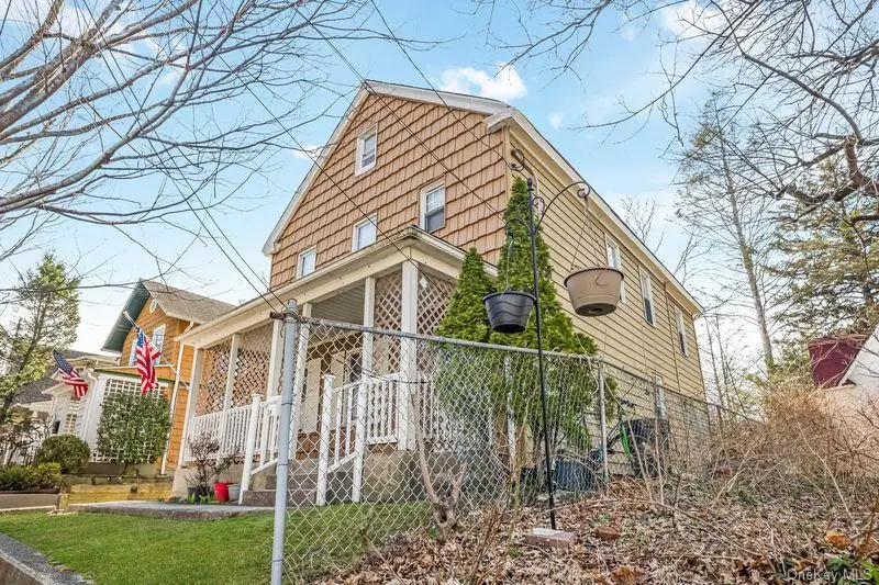 16 Mackey Avenue, Port Washington, NY 11050 - #2