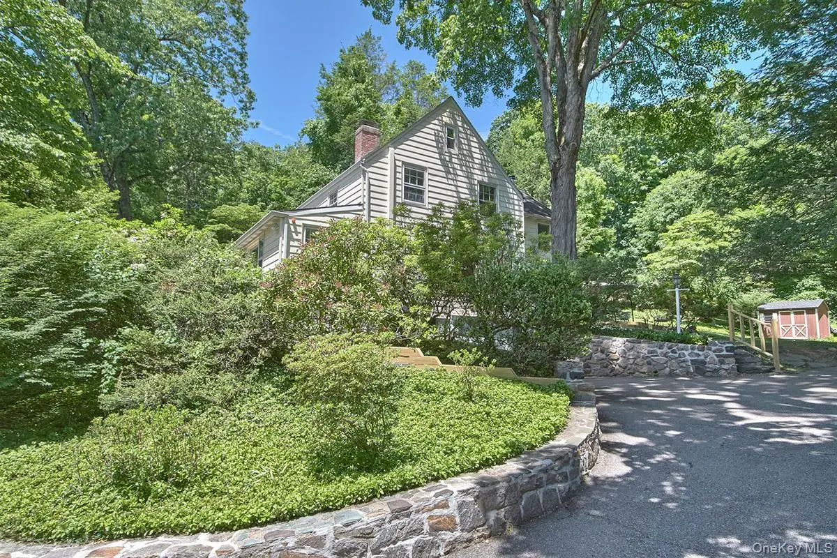 21 Campfire Road, Chappaqua, NY 10514 - #1