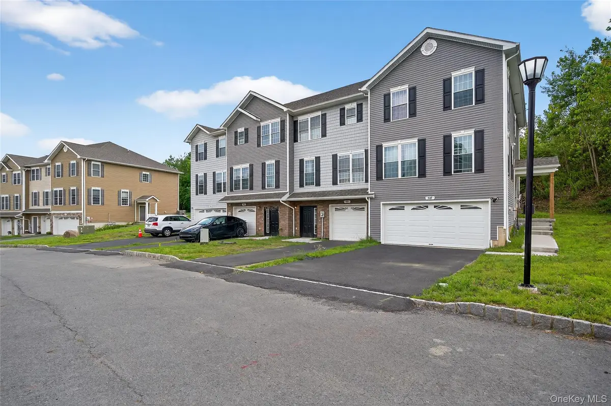 505 Iron Forge Lane, New Windsor, NY 12553 - #1