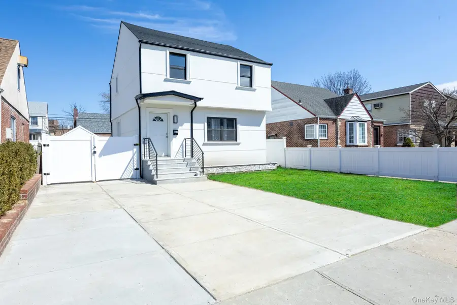 65-15 183rd Street, Fresh Meadows, NY 11365 - #2