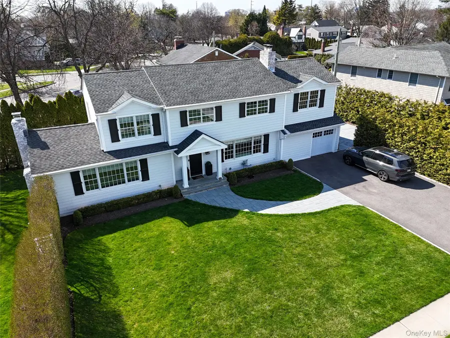 194 Whitehall Boulevard, Garden City, NY 11530 - #2