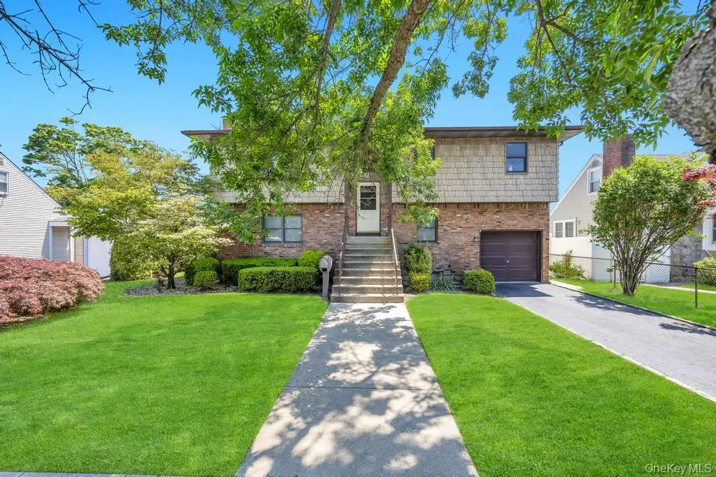 1840 Maurice Avenue, East Meadow, NY 11554 - #1
