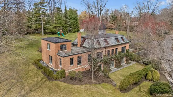 217 Sands Point Road, Sands Point, NY 11050