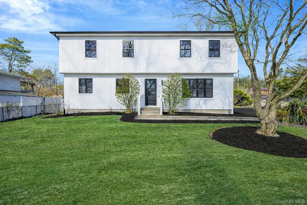 426 Lucerne Avenue, Shirley, NY 11967