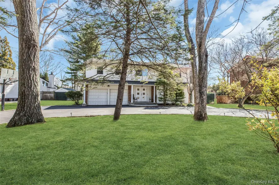 132 Washington Avenue, Plainview, NY 11803 - #2