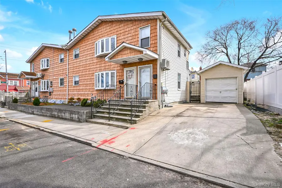 135-07 223rd Street, Springfield Gardens, NY 11413 - #2