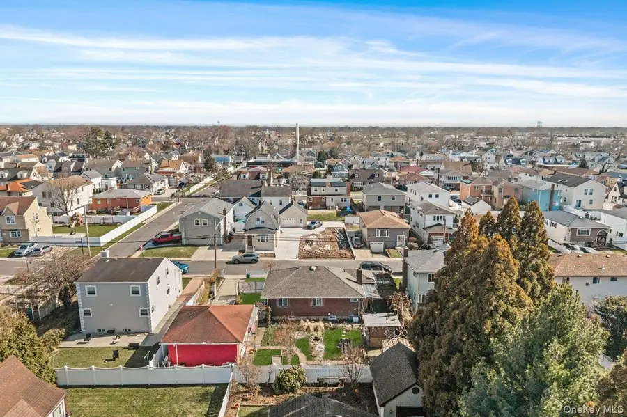 100 Memphis Avenue, Floral Park, NY 11001 - #3