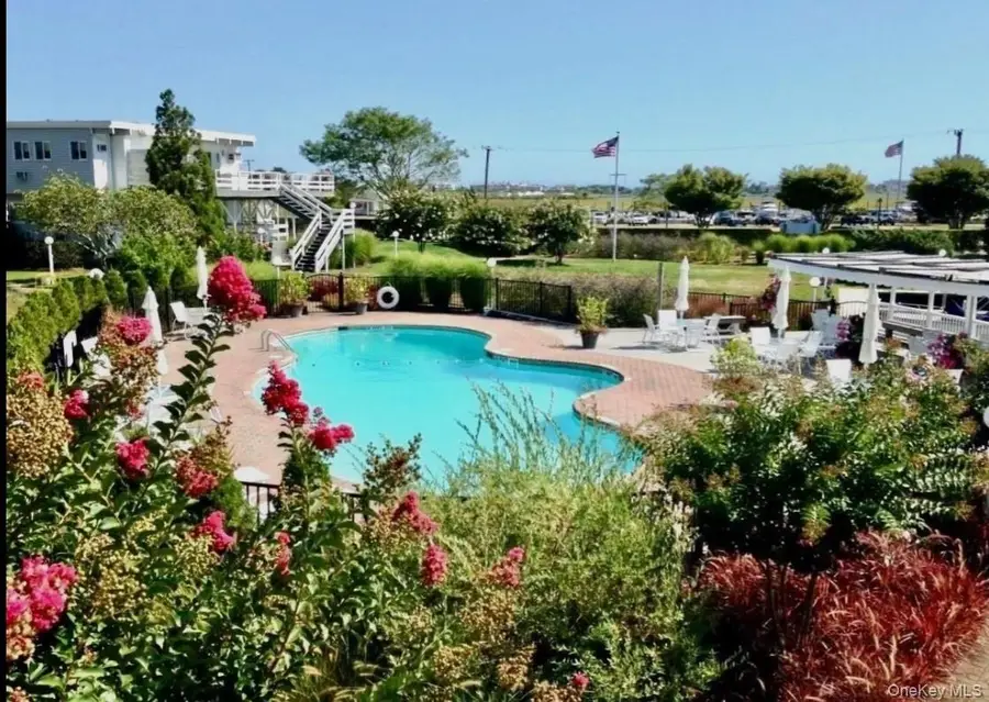 35 Library Avenue #3 I, Westhampton Beach, NY 11978 - #2