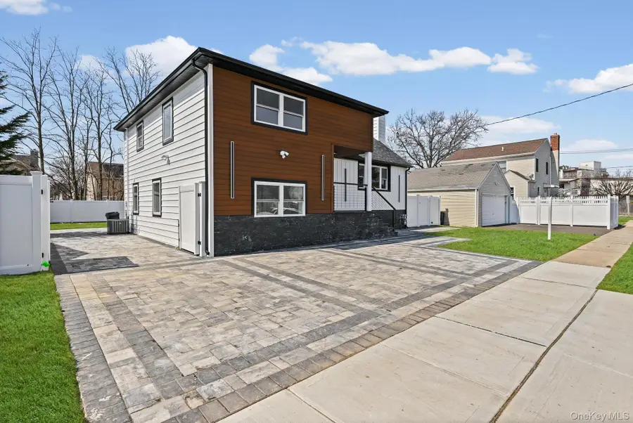 2292 Vassar Place, Merrick, NY 11566 - #2