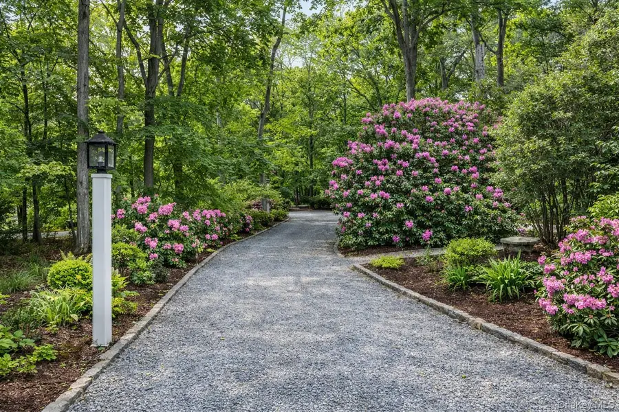 150 Quaker Path, Setauket, NY 11733 - #2