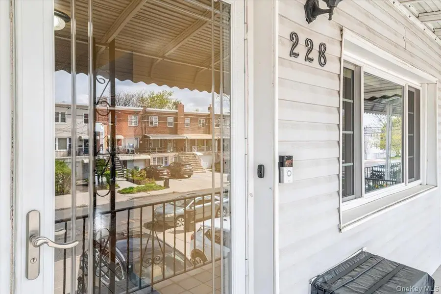 228 Calhoun Avenue, Bronx, NY 10465 - #3