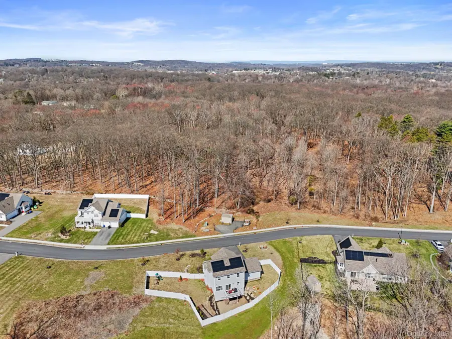24 Knoll Crest Court, Cornwall, NY 12518 - #3