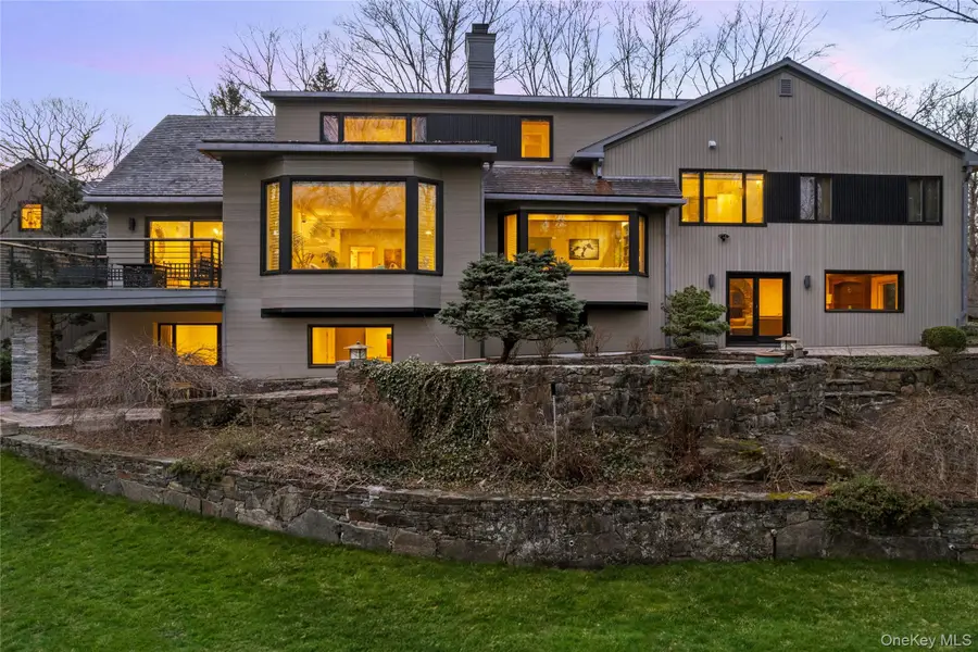 112 Woodlands Road, Harrison, NY 10528 - #2