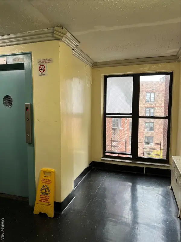 44-21 Macnish Street #6D, Elmhurst, NY 11373