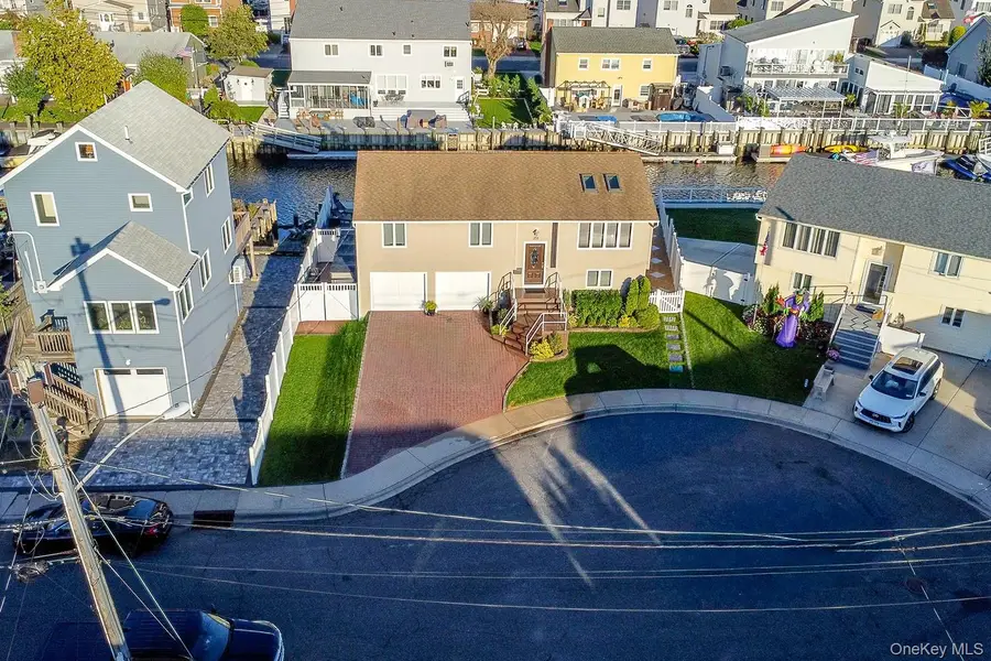 251 Garfield Street, Freeport, NY 11520 - #3