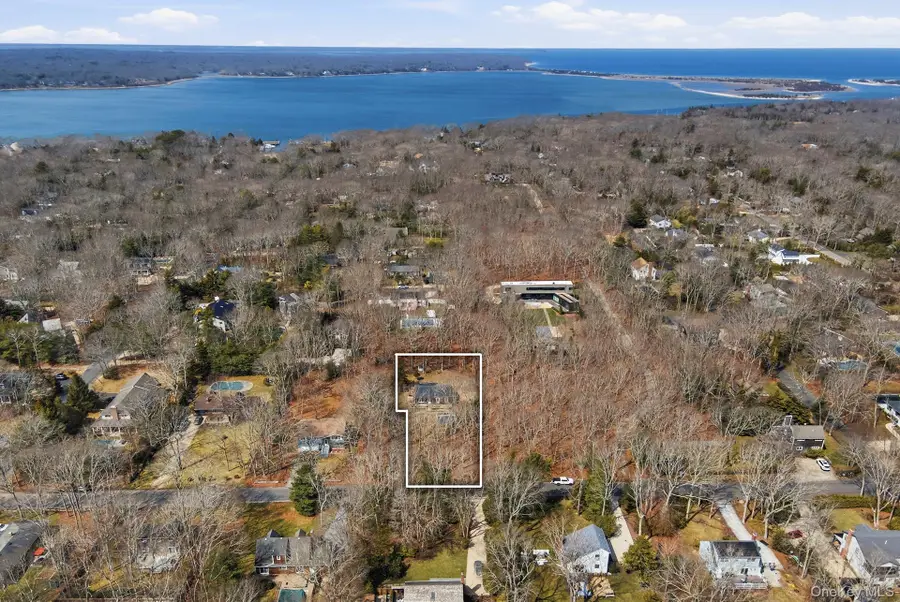 9 Clinton Street, Springs, NY 11937 - #2