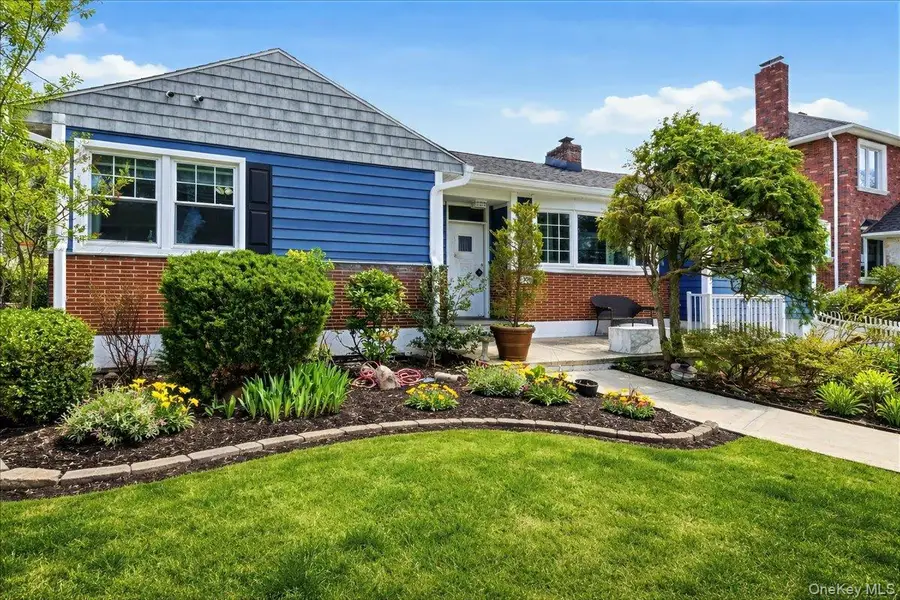 32 Agawam N, Yonkers, NY 10704 - #3