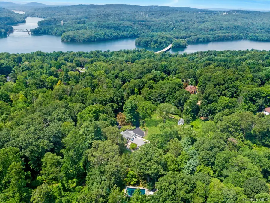 360 Crow Hill Road, Mount Kisco, NY 10549 - #2