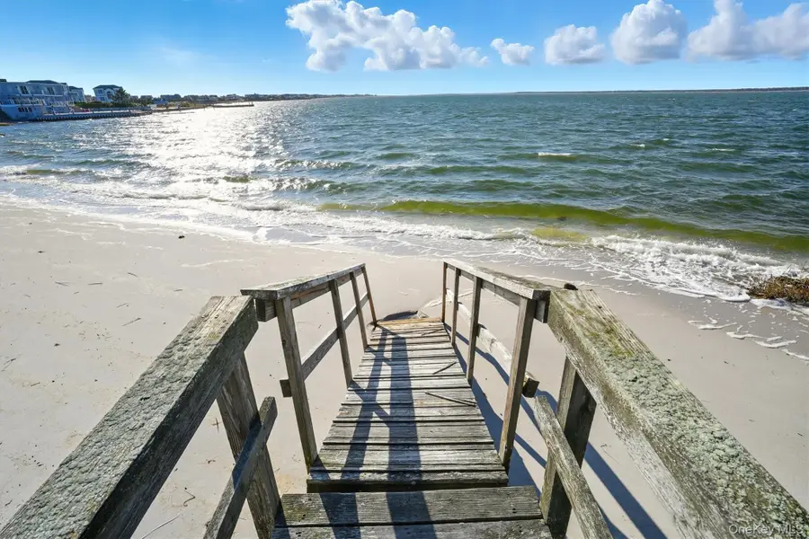 556 Dune Road, Westhampton, NY 11977 - #3