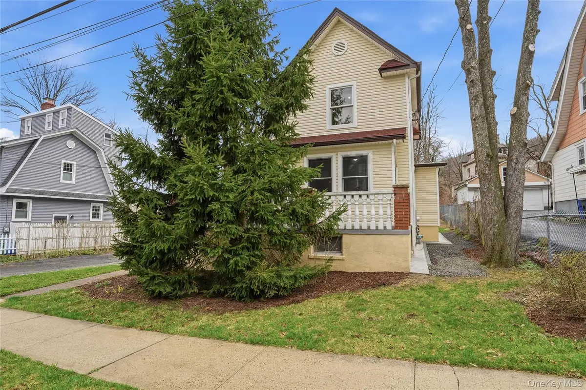 3 Ross Avenue, Nyack, NY 10960 - #1