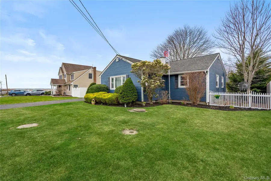 310 Candee Avenue, Sayville, NY 11782 - #2