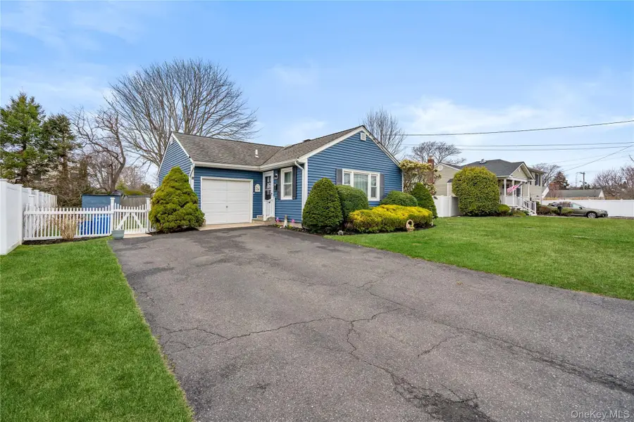 310 Candee Avenue, Sayville, NY 11782 - #3