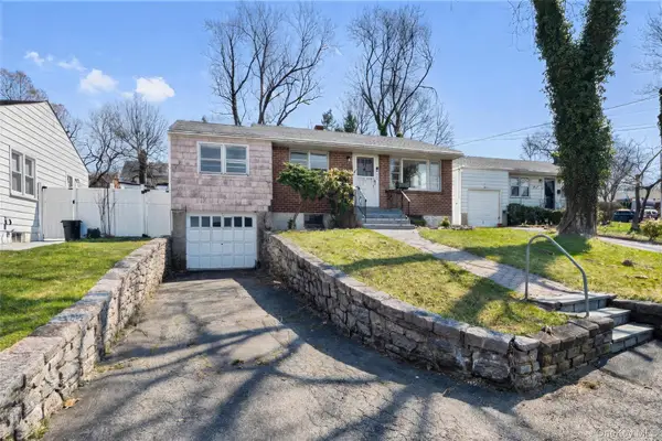 53 Sweetfield Circle, Yonkers, NY 10704