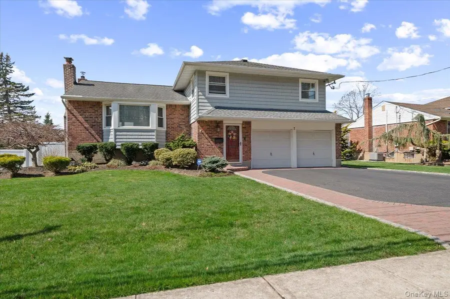 7 Plainview Road, Bethpage, NY 11714 - #2