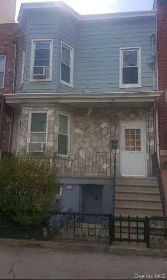 2304 30th Avenue, Astoria, NY 11102