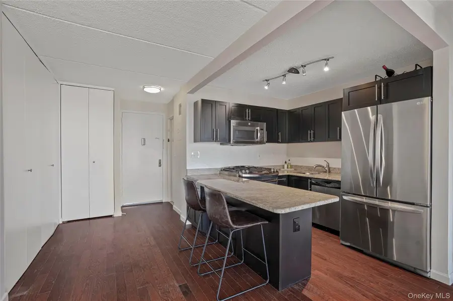 1155 Warburton Avenue #11Y, Yonkers, NY 10701 - #2