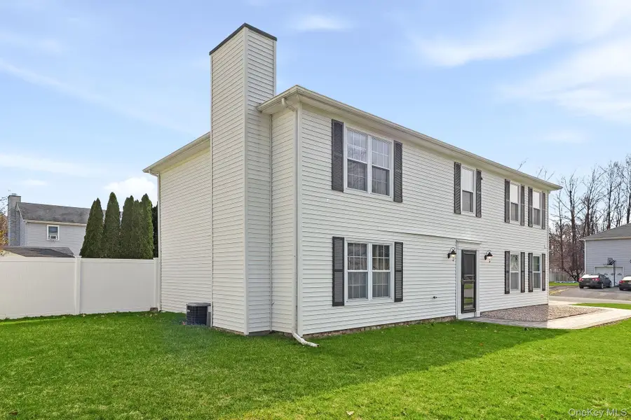 8 Eagle Lane, Poughkeepsie, NY 12601 - #2