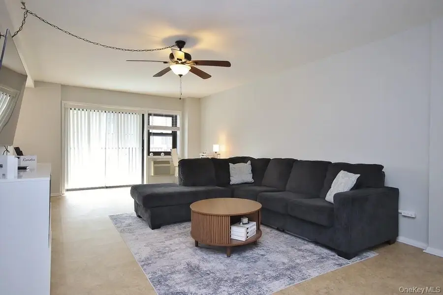 25 Stewart Place #412, Mount Kisco, NY 10549 - #3