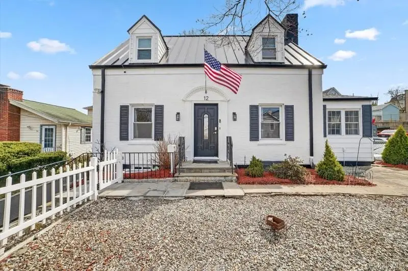 12 N Lawn Avenue, Elmsford, NY 10523 - #2